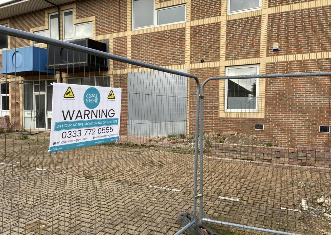 security fences for vacant properties